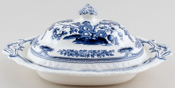 Vegetable Dish with Cover